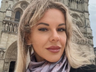 Главная фотография любовницы Алеся