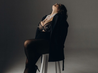 Главная фотография любовницы Алина