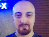 Фото споносра Robert