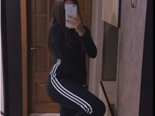 Главная фотография любовницы Анеля