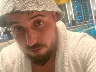 Главная фотография богатого любовника Max