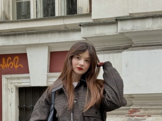 Главная фотография любовницы Riana