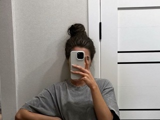 Главная фотография любовницы Александра