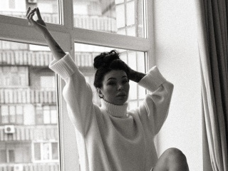 Главная фотография любовницы Di