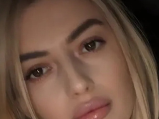 Главная фотография любовницы Ева