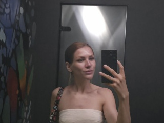 Главная фотография любовницы Lina