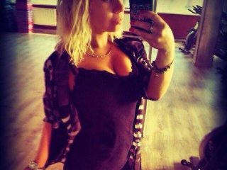 Главная фотография любовницы Ася